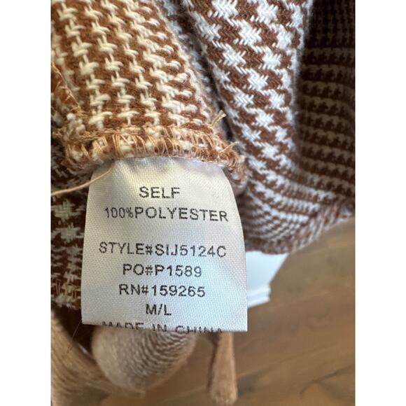 Saints & Hearts Houndstooth Oversized Flannel Shacket Brown Womens Size M/L - Picture 5 of 6